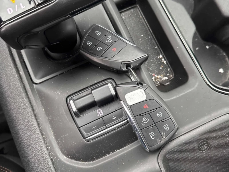 Gmc Sierra 2022 AT4 * CARFAX * БЕЗ ПЪРВОНАЧАЛНА ВНОСКА, снимка 10 - Автомобили и джипове - 52879141