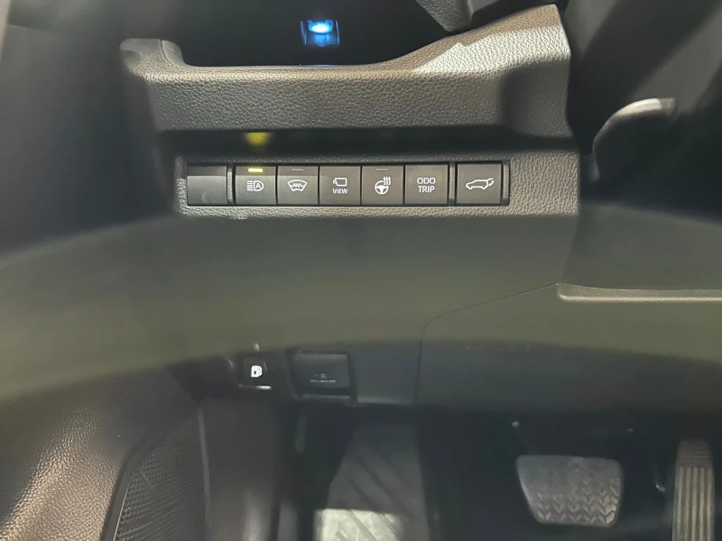 Toyota Rav4 Plug-In* Style, снимка 16 - Автомобили и джипове - 53111315