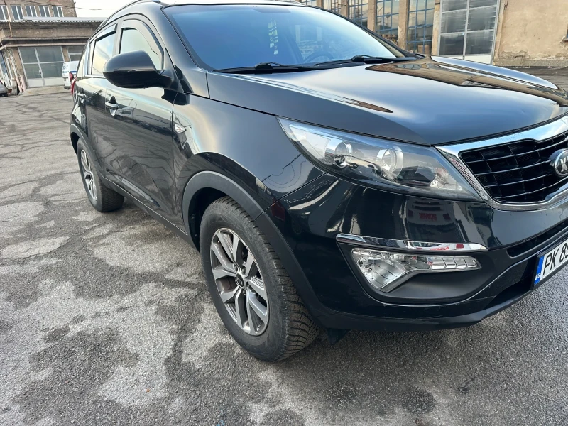 Kia Sportage, снимка 2 - Автомобили и джипове - 53213246