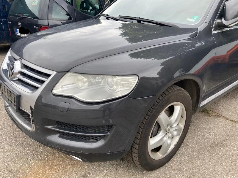 VW Touareg 5.0TDi, снимка 1 - Автомобили и джипове - 27095410