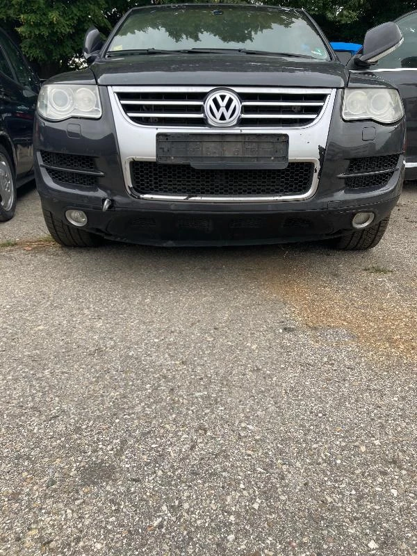 VW Touareg 5.0TDi, снимка 6 - Автомобили и джипове - 27095410