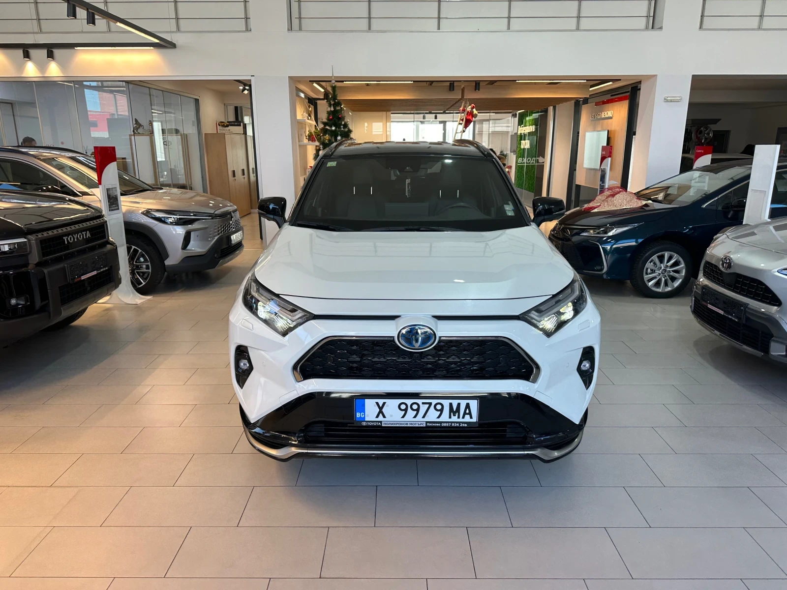 Toyota Rav4 Plug-In* Style, снимка 1