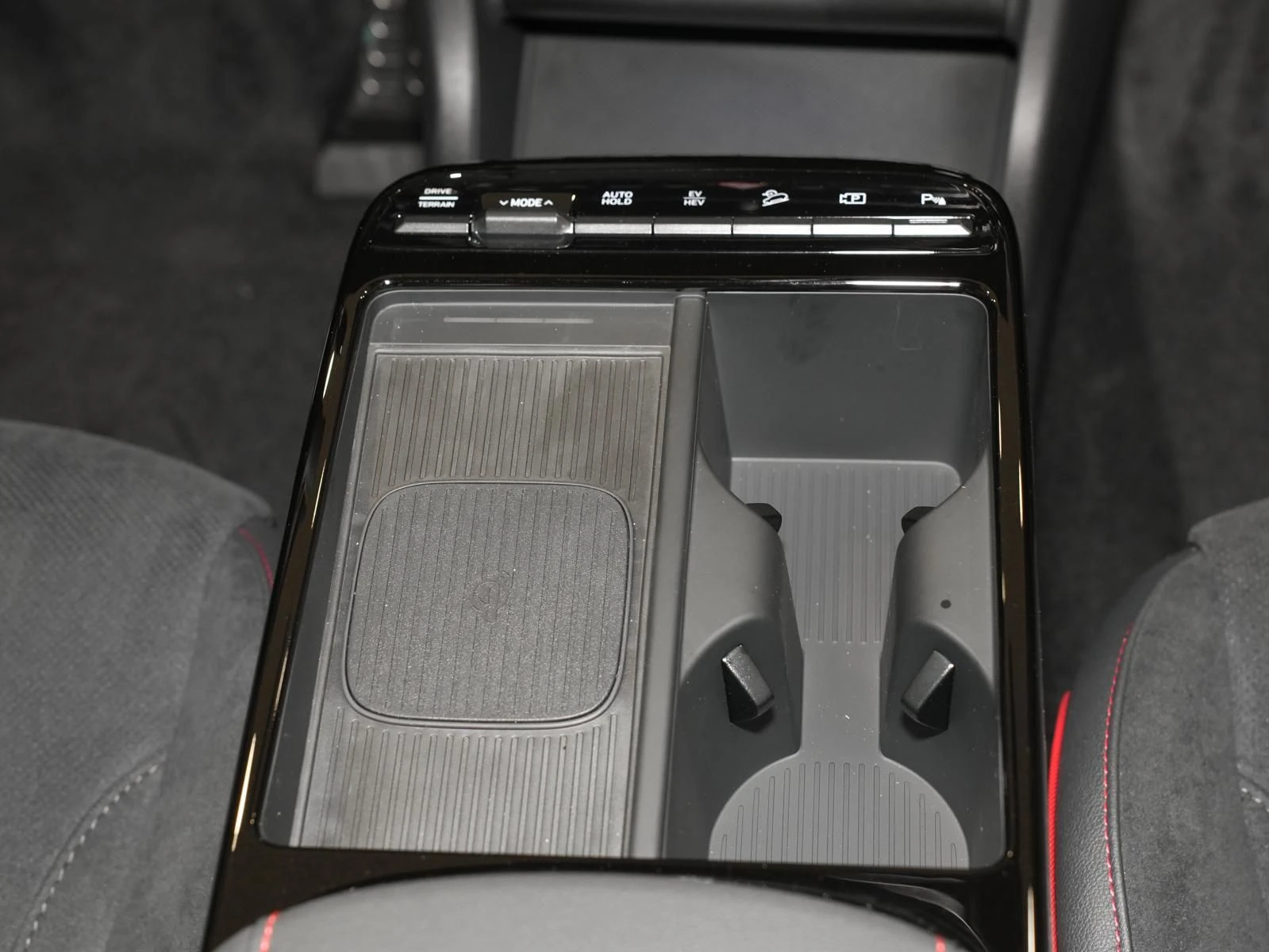 Hyundai Tucson !1.6PHEV/253HP/N-LINE/FACE-L/4X4/360/137vpr | Mobile.bg   16