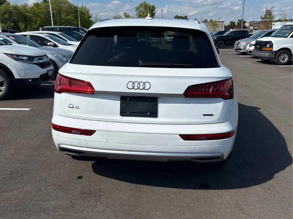 Audi Q5 Technik 45 TFSI* CARFAX* ОПЦИЯ ЗА ФИНАНСИРАНЕ*  - изображение 4