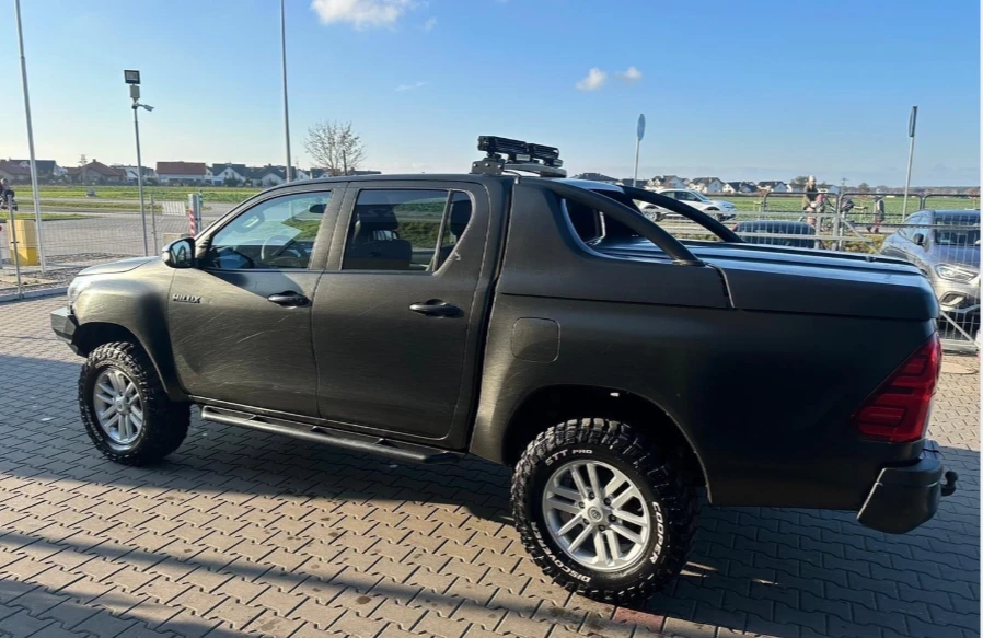 Toyota Hilux 2.8d bez ad blu - изображение 3