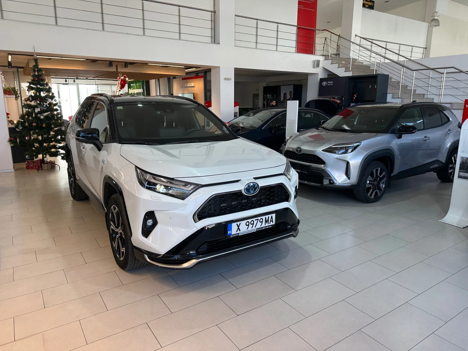Toyota Rav4 Plug-In* Style | Mobile.bg � ����������� 6
