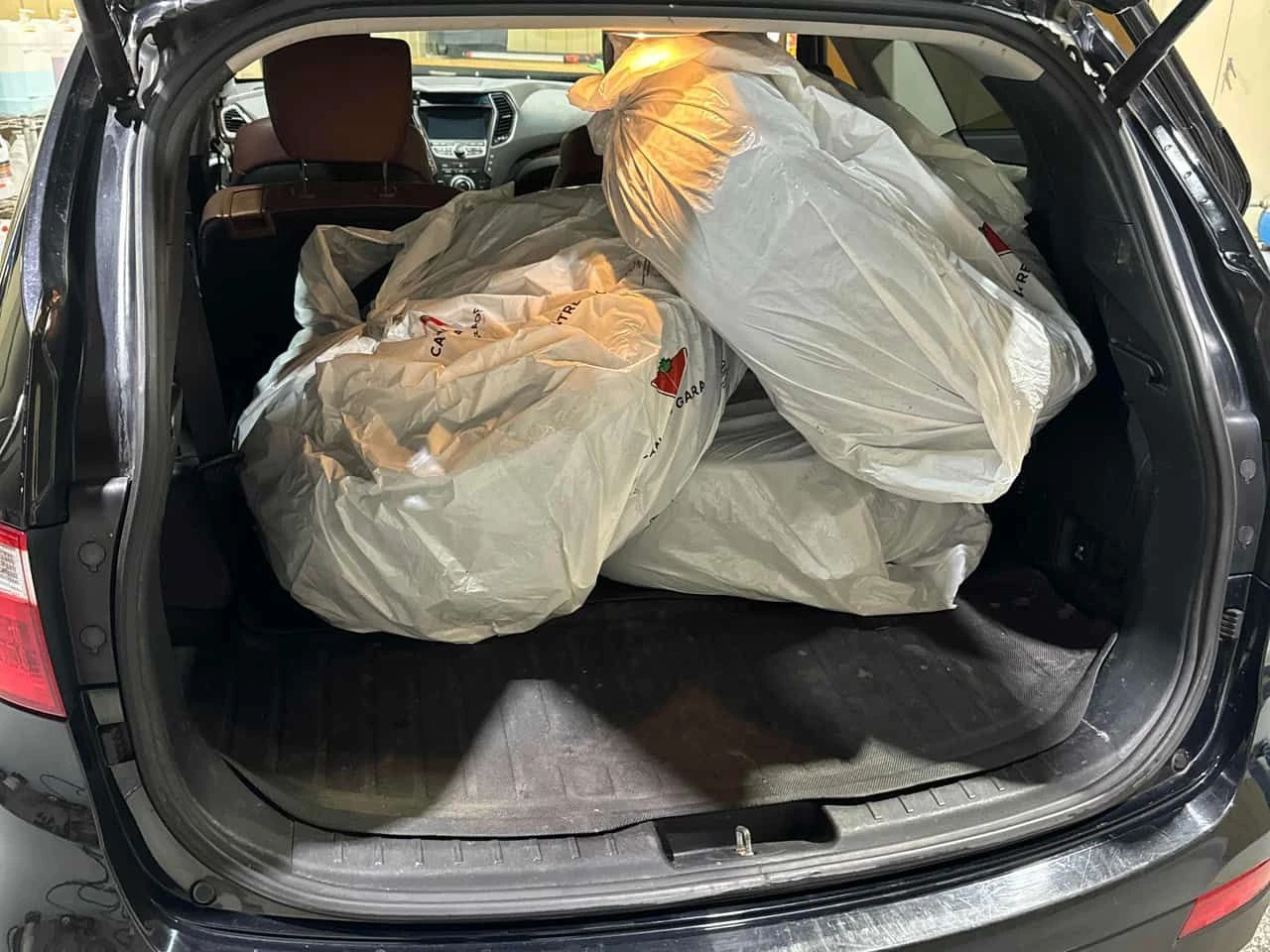 Hyundai Santa fe * Limited * CARFAX * ЦЕНА ДО БГ, снимка 11 - Автомобили и джипове - 53741168