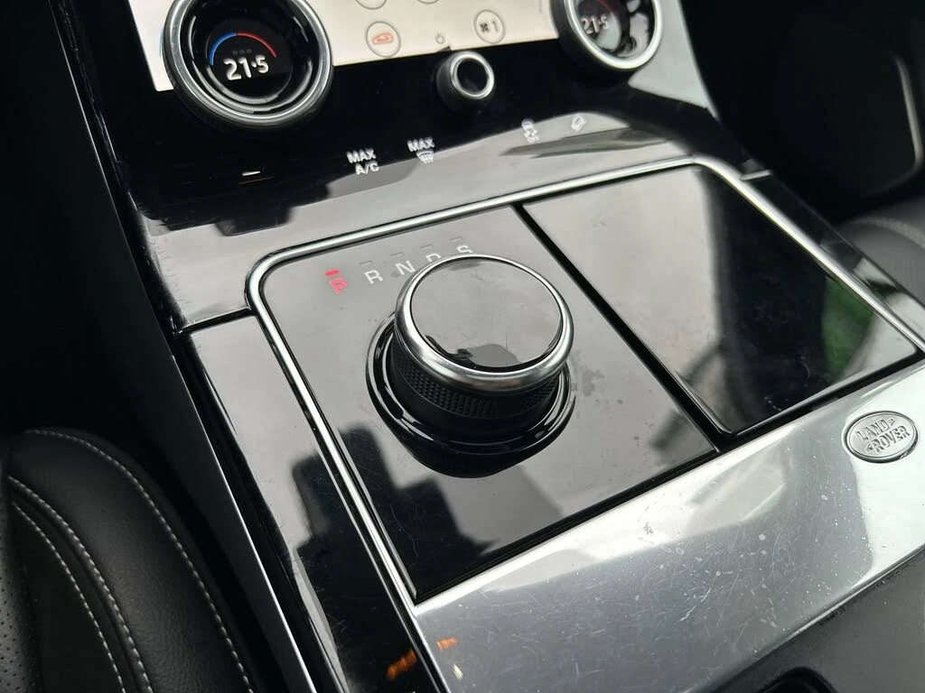 Land Rover Range Rover Velar, снимка 12 - Автомобили и джипове - 53783384