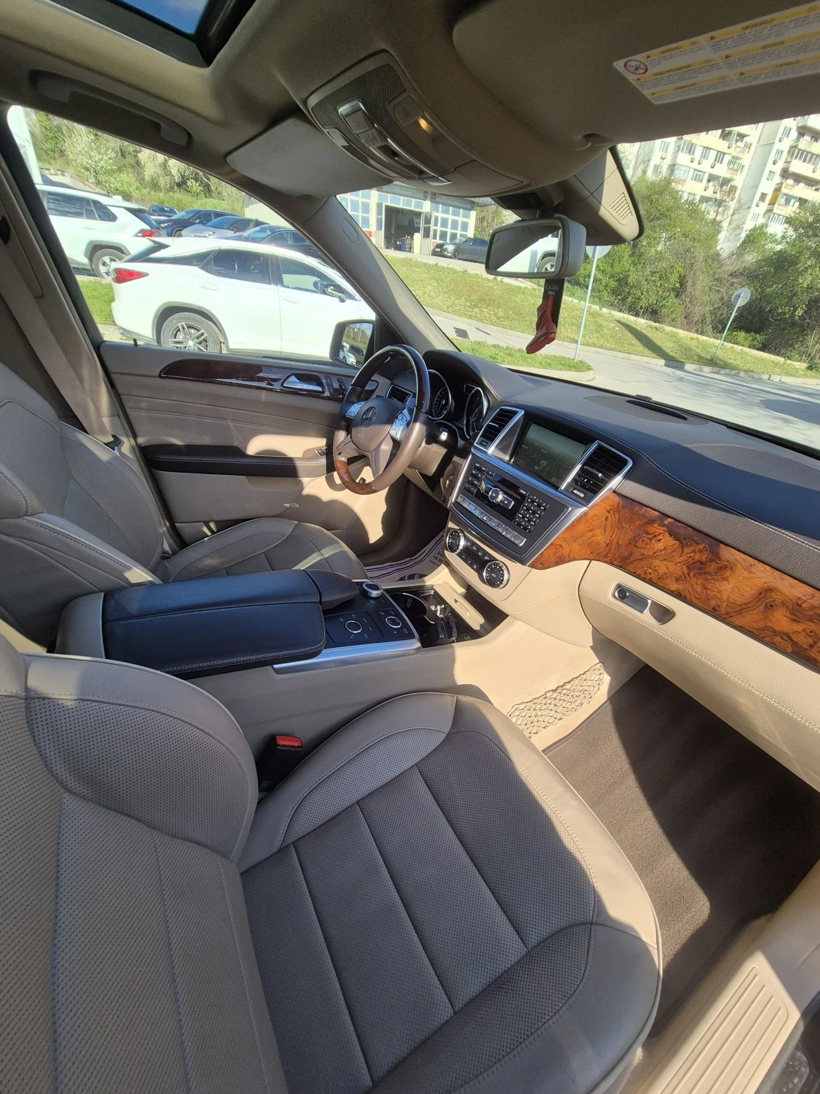 Mercedes-Benz ML 500 4-Matic FULL, снимка 13 - Автомобили и джипове - 54377554