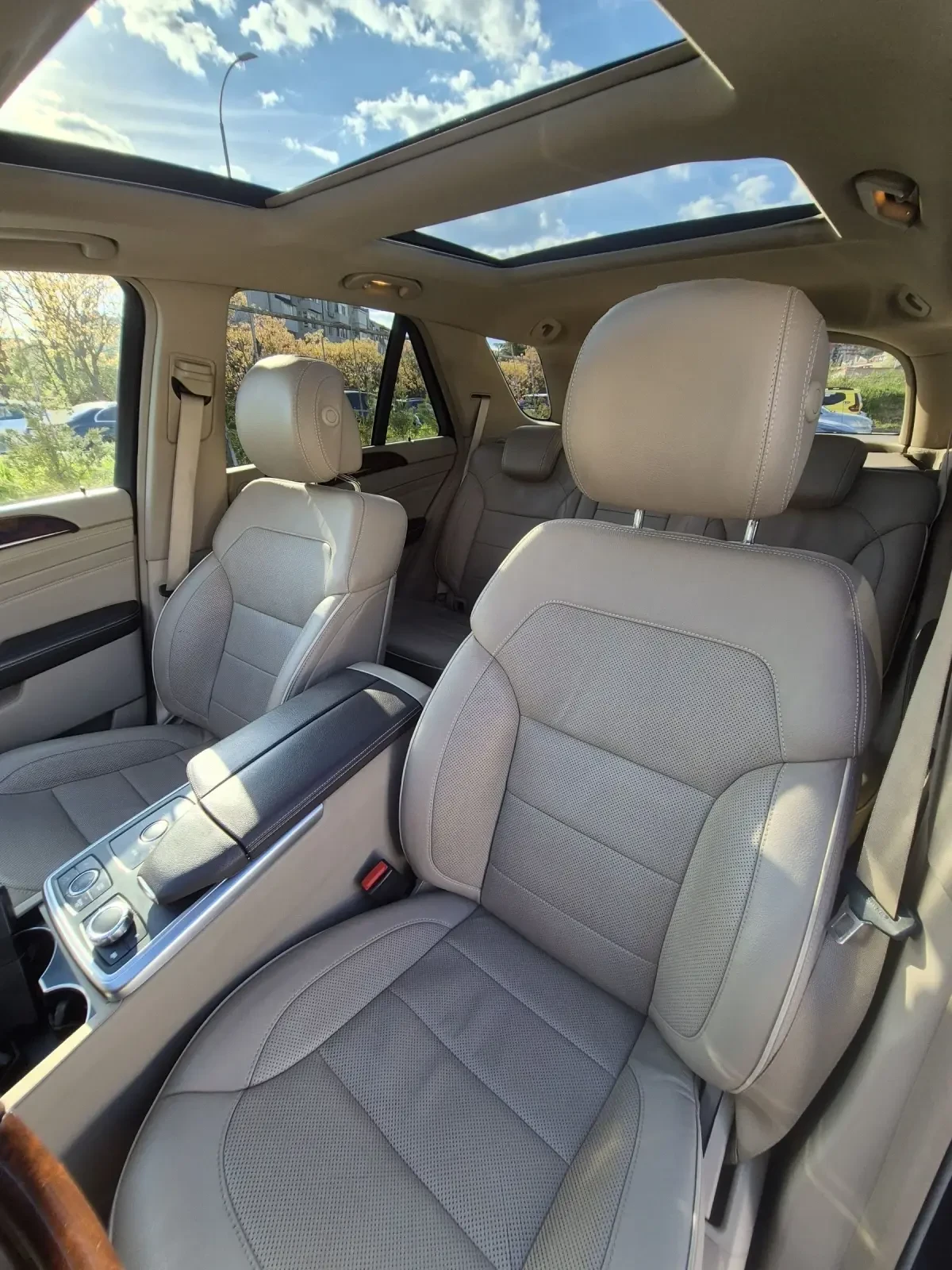 Mercedes-Benz ML 500 4-Matic FULL, снимка 12 - Автомобили и джипове - 54377554
