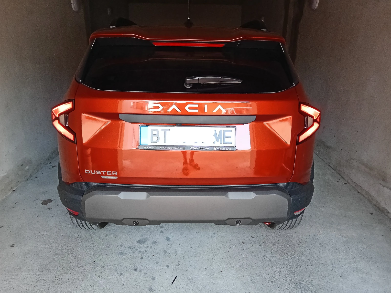 Dacia Duster 1, 8 HIBRID, снимка 5 - Автомобили и джипове - 55648601