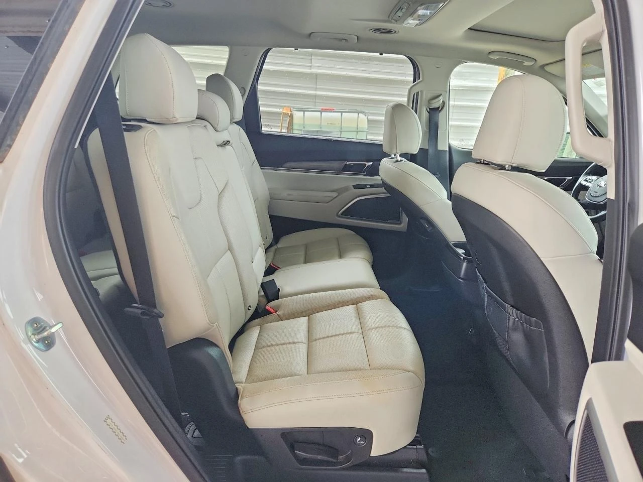 Kia Telluride 3.8l Ex, снимка 11 - Автомобили и джипове - 56041210