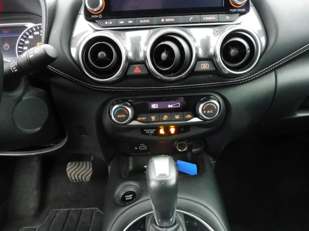 Nissan Juke 1.6 N-connecta - Hybrid, снимка 7 - Автомобили и джипове - 56210199