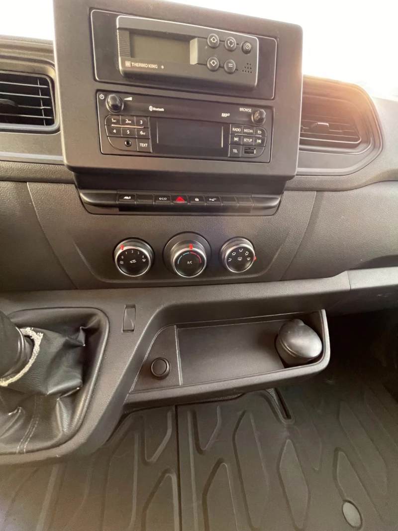 Renault Master L2H2, снимка 14 - Бусове и автобуси - 52481876