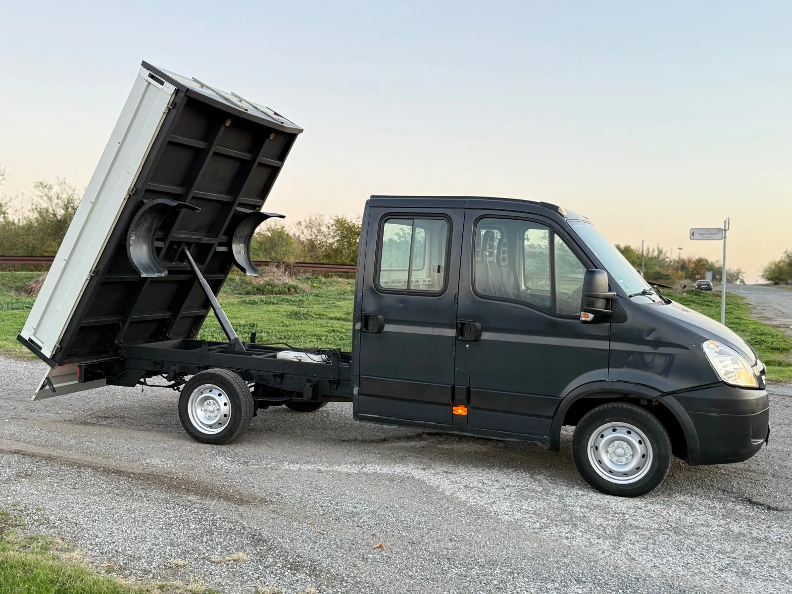 Iveco Daily 2.3 - изображение 2