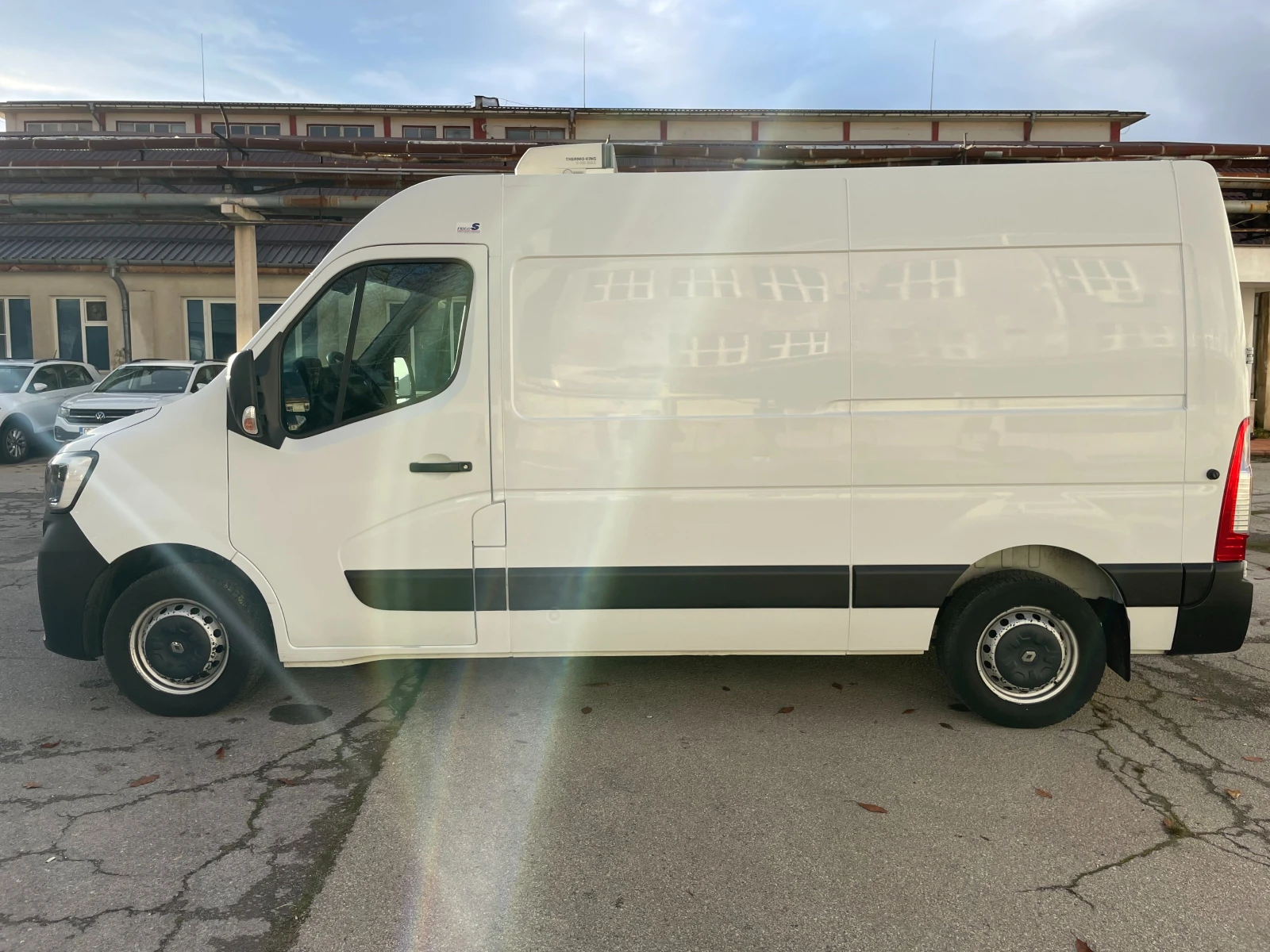 Renault Master L2H2 - изображение 2