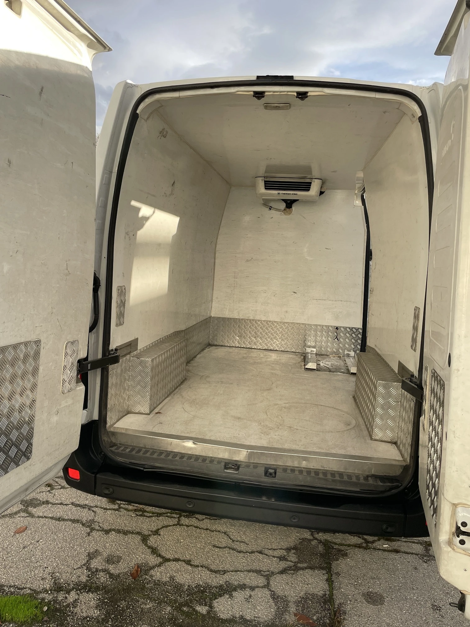 Renault Master L2H2 | Mobile.bg   15