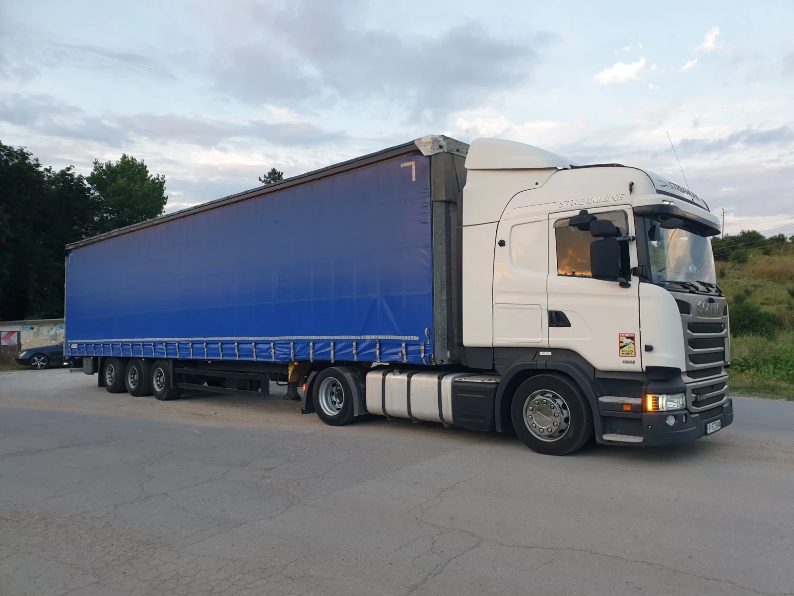 Scania R 410 ЦЕНАТА Е ЗА КОМПОЦИЯТА МЕГА