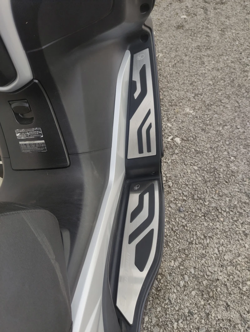 Kymco Downtown 350i ABS TC, снимка 8 - Мотоциклети и мототехника - 51187147