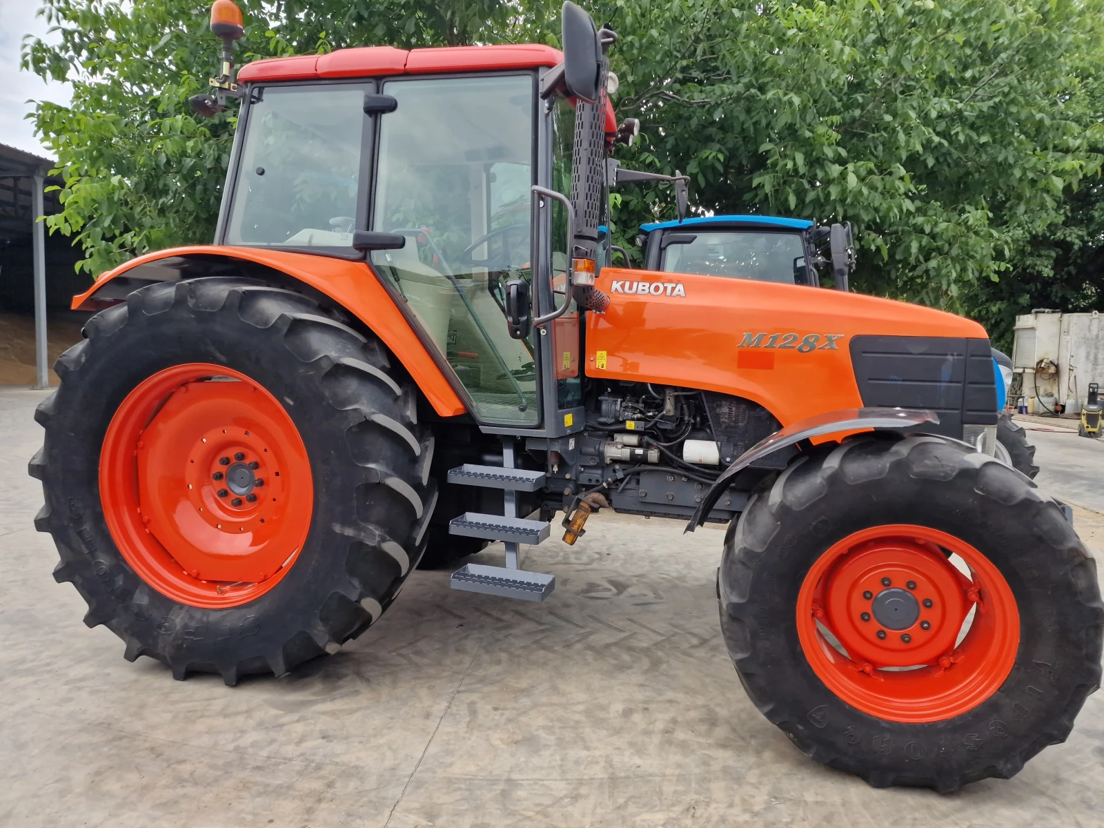  Kubota M128X | Mobile.bg   12