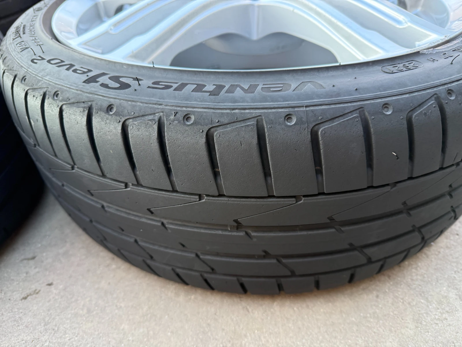���� � ������ 225/40R18 | Mobile.bg � ����������� 11