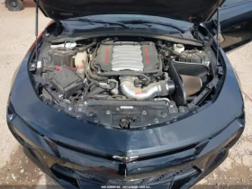 Chevrolet Camaro 2SS* HEADUP* ПОДГРЕВИ* ОБДУХВАНЕ* АМБИЕНТ* КОЖА* , снимка 9
