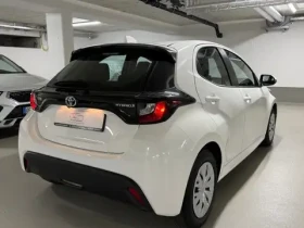 Toyota Yaris 1500 HYBRID 53, 000 км, снимка 8