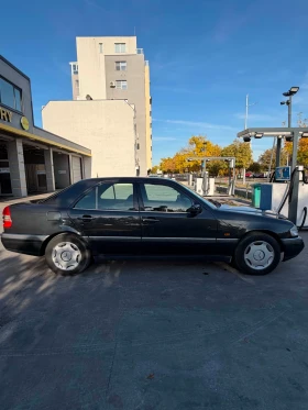 Mercedes-Benz C 200, снимка 2