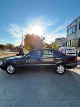 Mercedes-Benz C 200, снимка 8