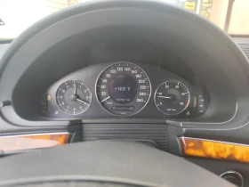 Mercedes-Benz E 200, снимка 7