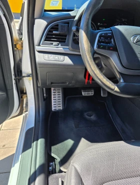 Hyundai Elantra | Mobile.bg � ����� ������ 12