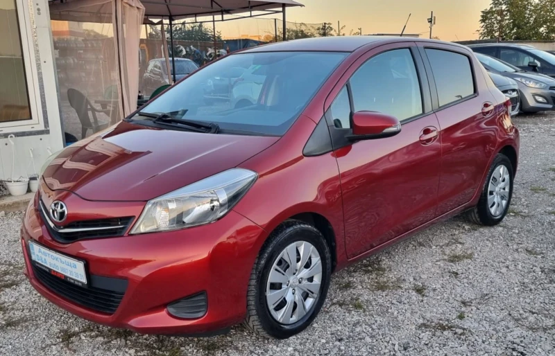 Toyota Yaris 1.33i Швейцария 6 скорости, снимка 3 - Автомобили и джипове - 47681406