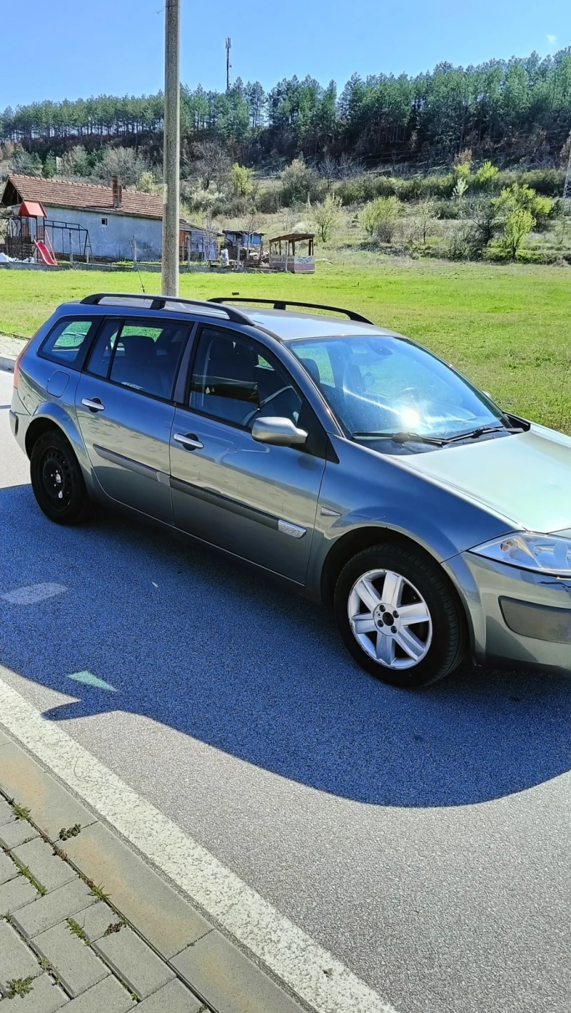 Renault Megane 1.9 dci, снимка 5 - Автомобили и джипове - 47750903