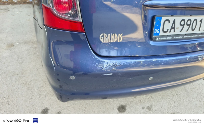 Mitsubishi Grandis, снимка 10 - Автомобили и джипове - 52380277