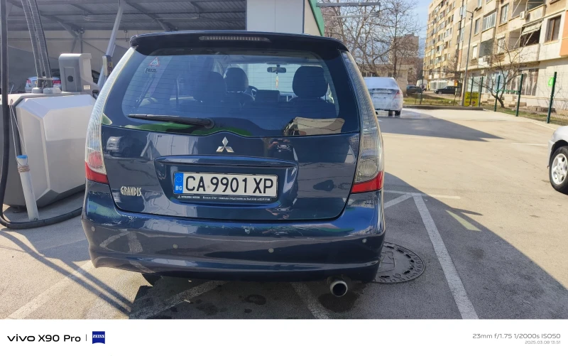 Mitsubishi Grandis, снимка 3 - Автомобили и джипове - 52380277