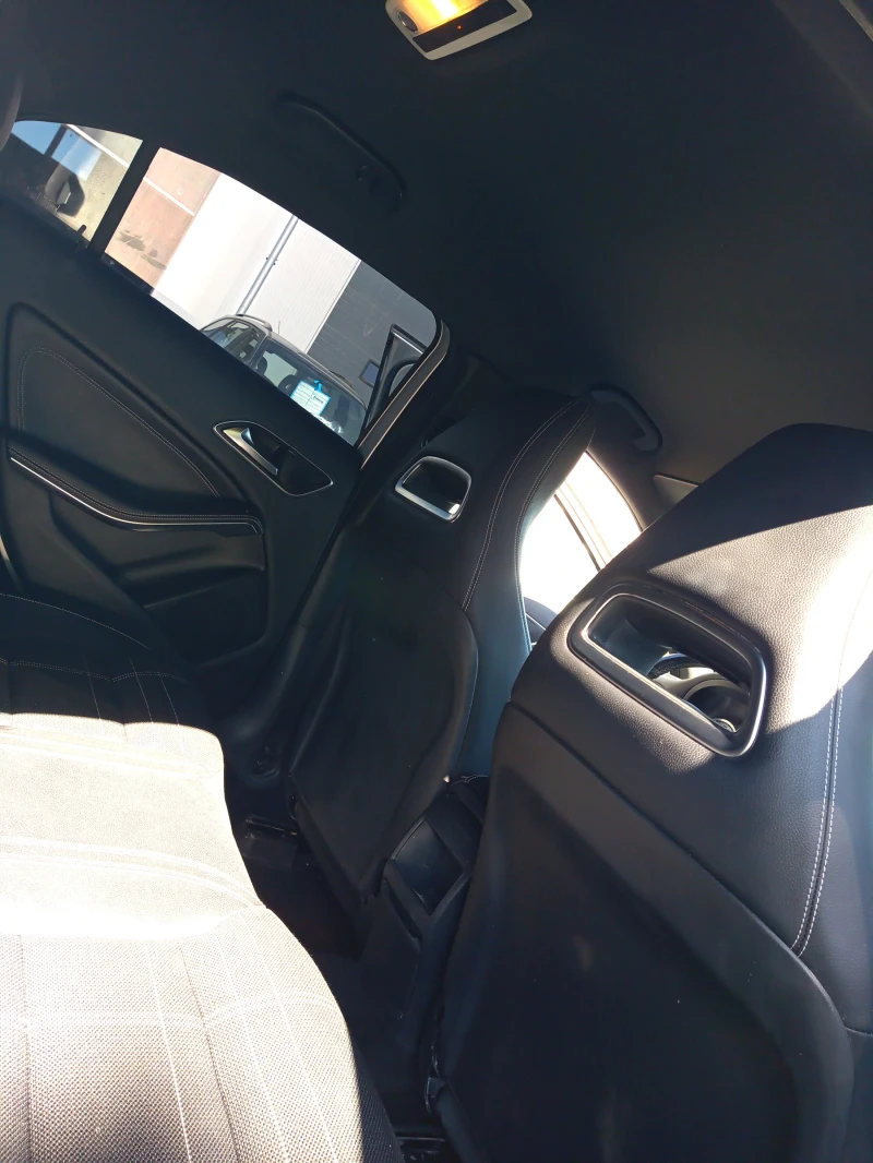 Mercedes-Benz A 200 1.6/automat, снимка 10 - Автомобили и джипове - 51785582