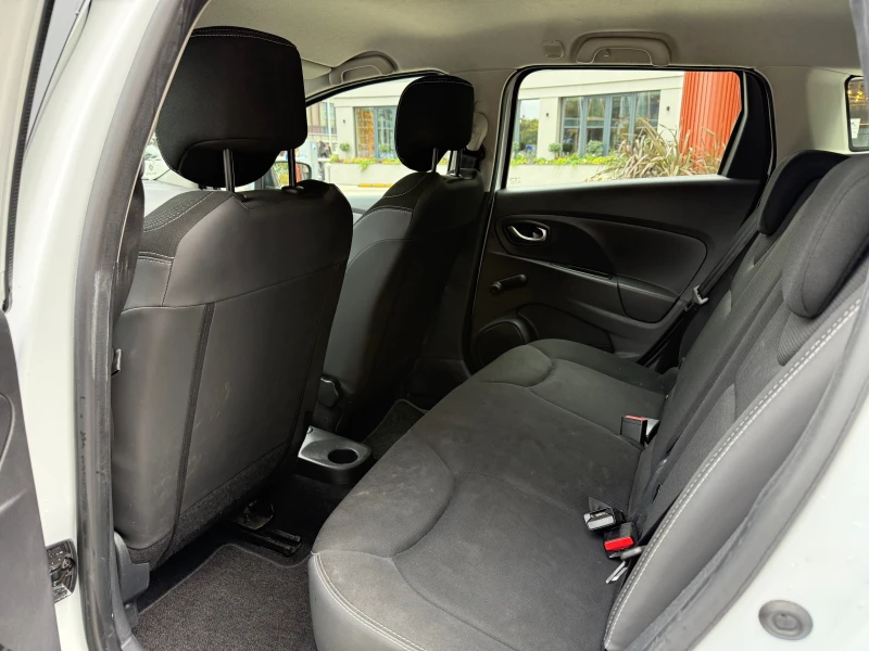 Renault Clio 1.5 TDCi, снимка 12 - Автомобили и джипове - 52088065