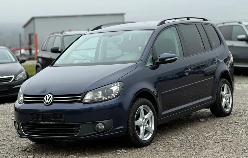VW Touran 2.0TDi * DSG* * Навигация* * Ксенон* * Печка* , снимка 3 - Автомобили и джипове - 52665862