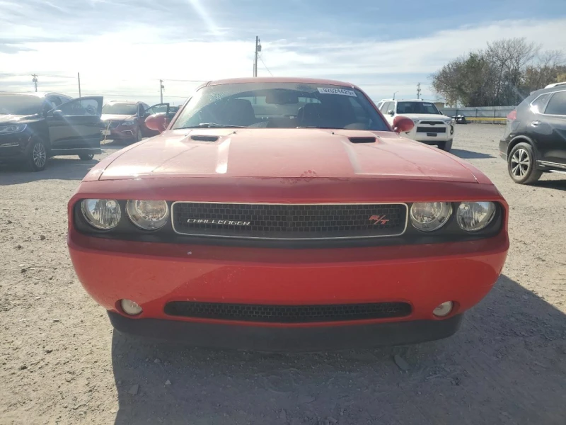 Dodge Challenger 5.7 R/T, снимка 6 - Автомобили и джипове - 52828750