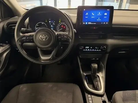 Toyota Yaris 1500 HYBRID 53, 000 км, снимка 12 - Автомобили и джипове - 55657272