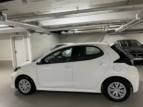 Toyota Yaris 1500 HYBRID 53, 000 км, снимка 5 - Автомобили и джипове - 55657272