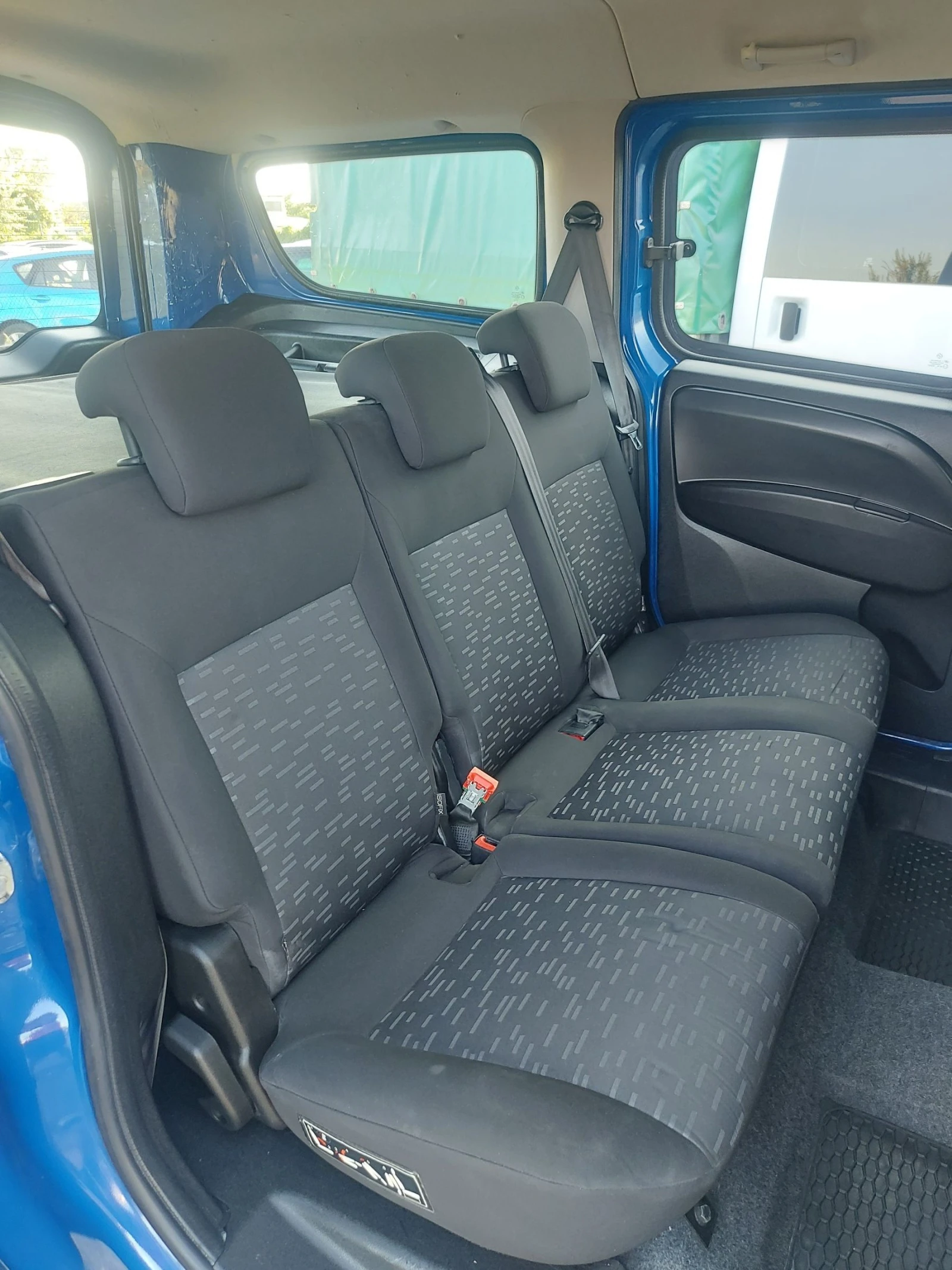 Opel Combo 1.6CDTI МАКСИ БАЗА - изображение 8