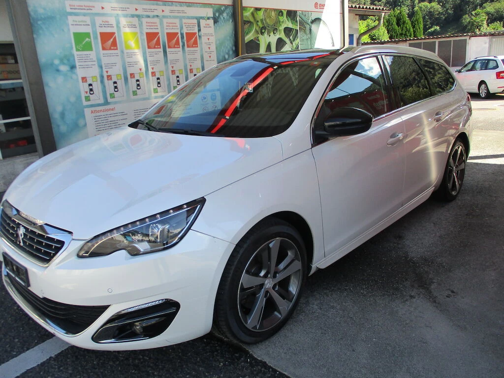 Peugeot 308 2.0 HDI GT - изображение 2