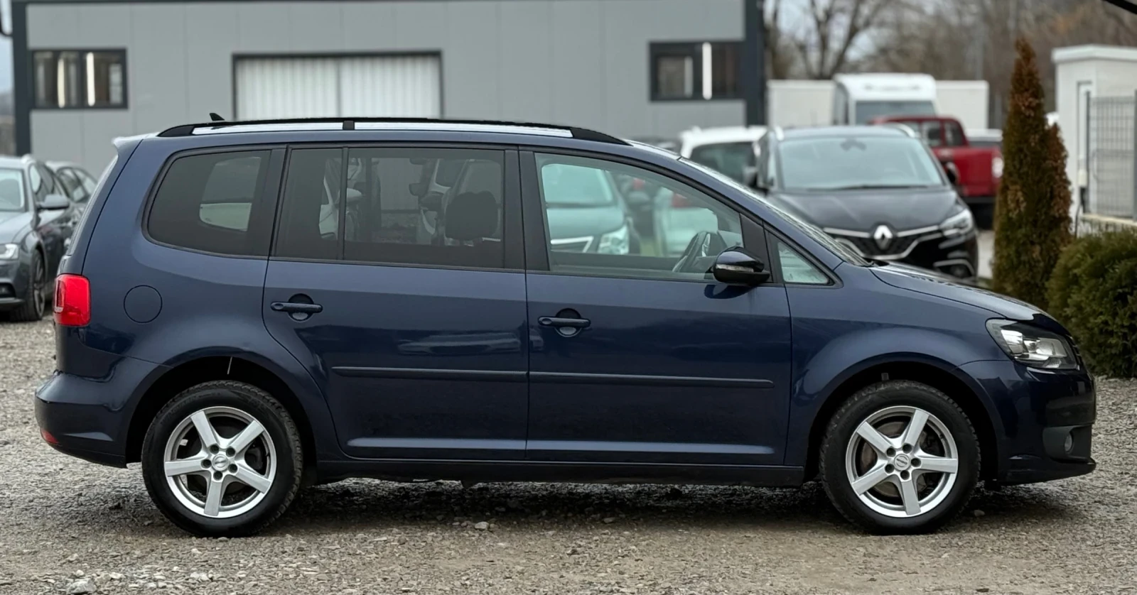 VW Touran 2.0TDi * DSG* * * * * * *  | Mobile.bg   8