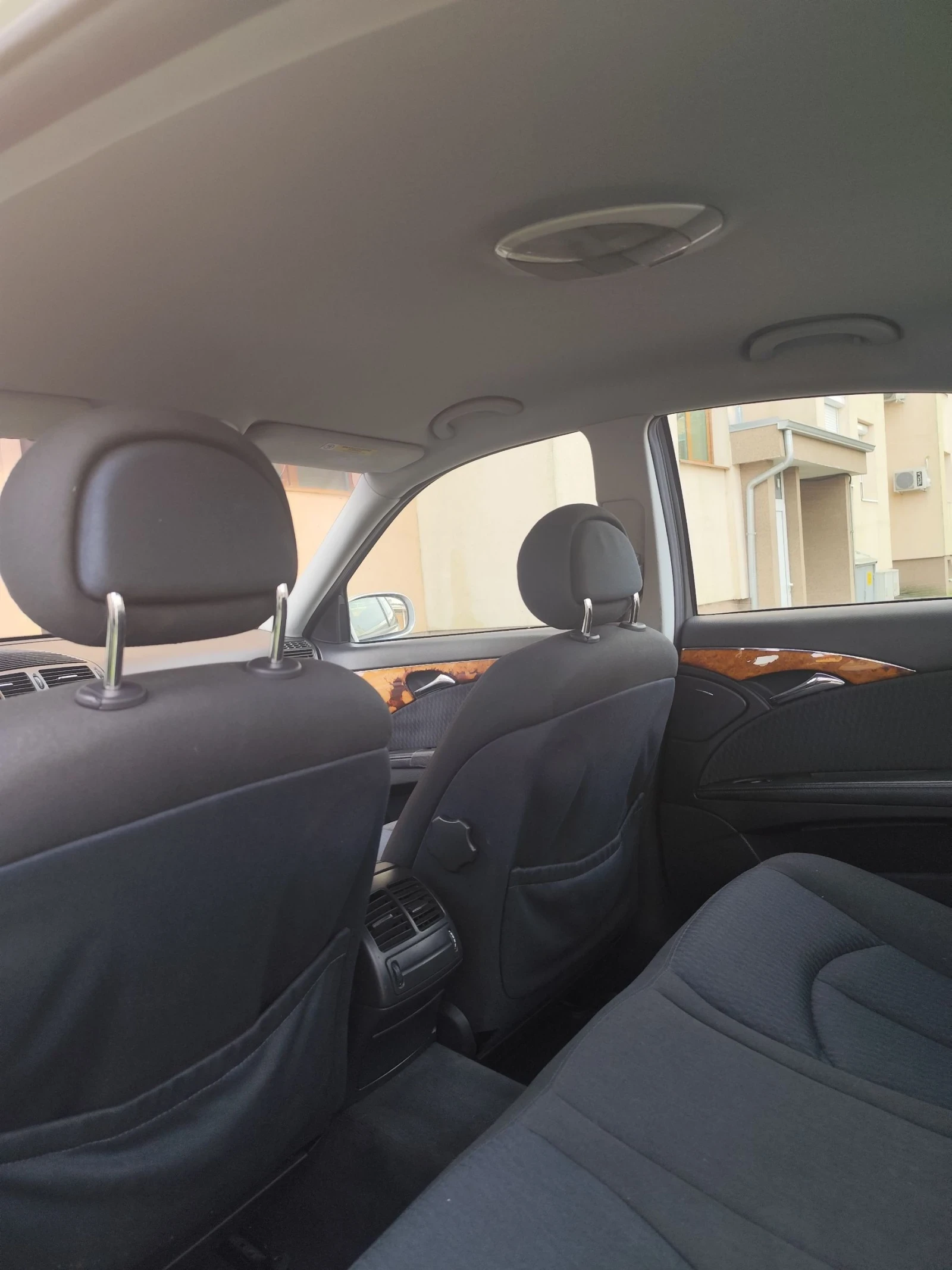 Mercedes-Benz E 200 | Mobile.bg � ����������� 11