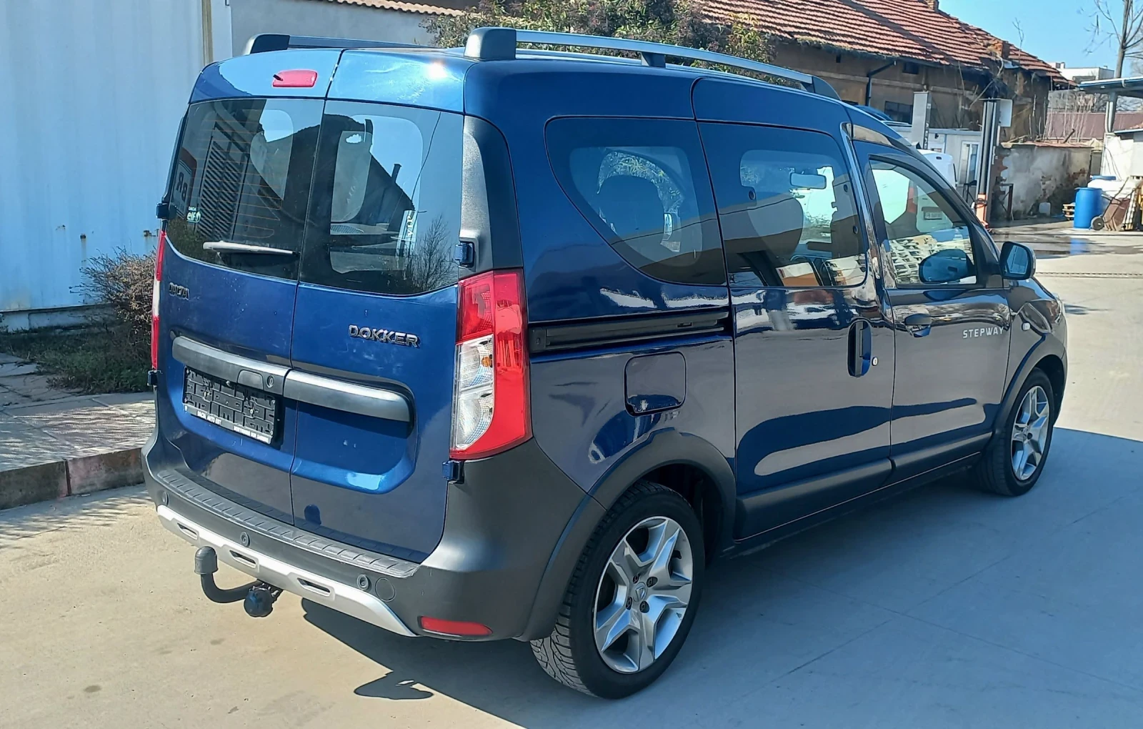 Dacia Dokker 1.5dci 95ps Stepway , снимка 6 - Автомобили и джипове - 53943084