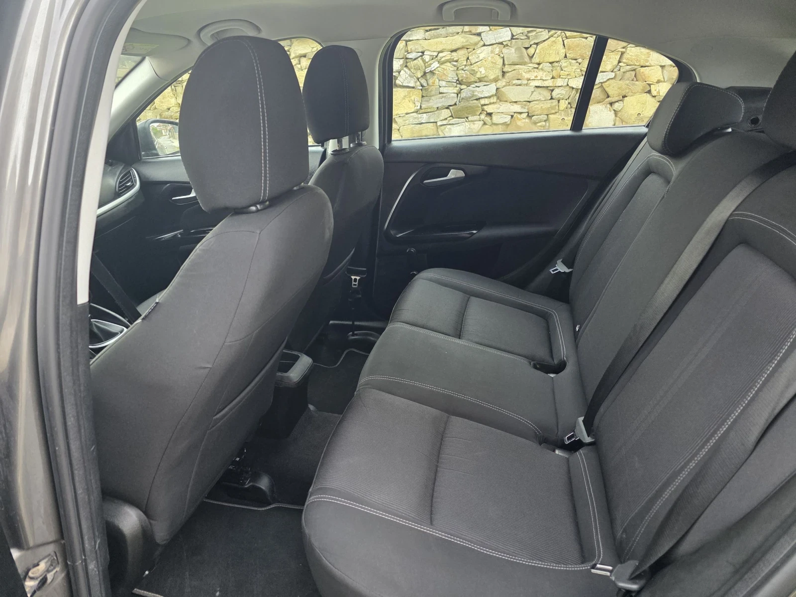 Fiat Tipo 1.4 фабрична газ 120 2017, снимка 6 - Автомобили и джипове - 54150967