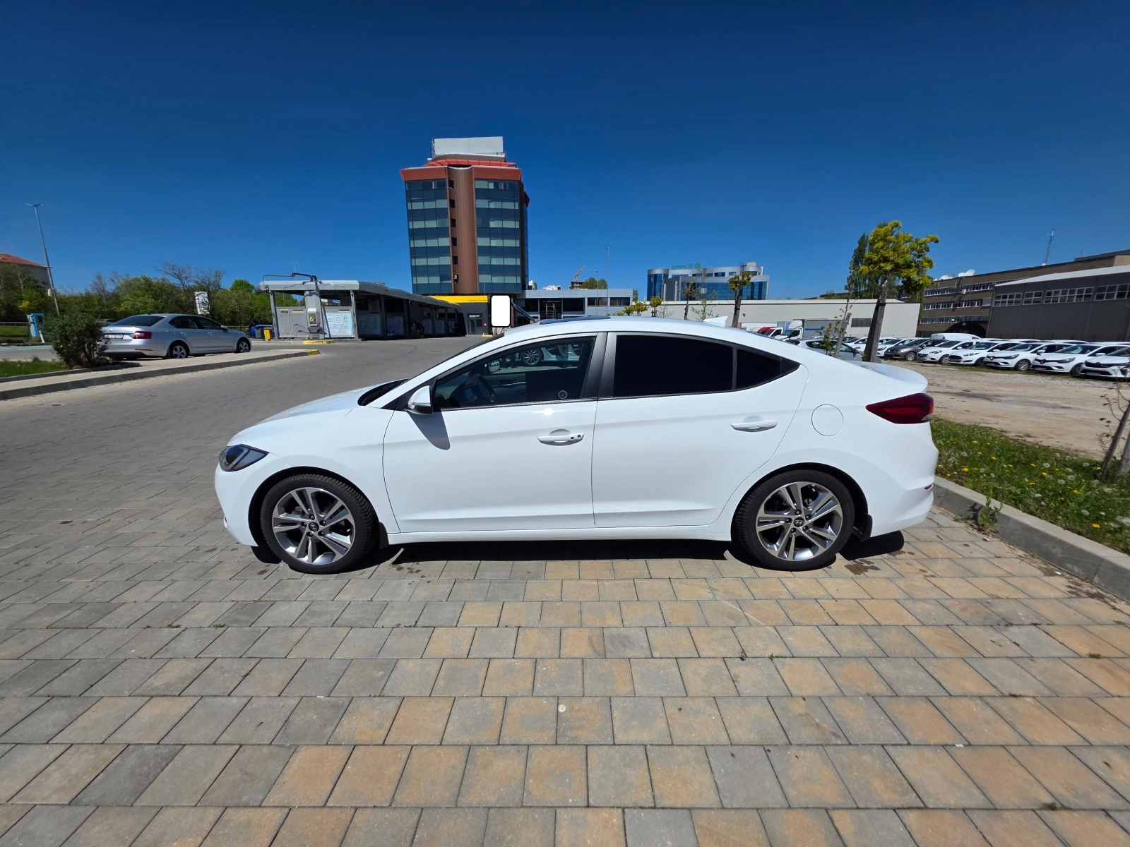 Hyundai Elantra | Mobile.bg � ����������� 3