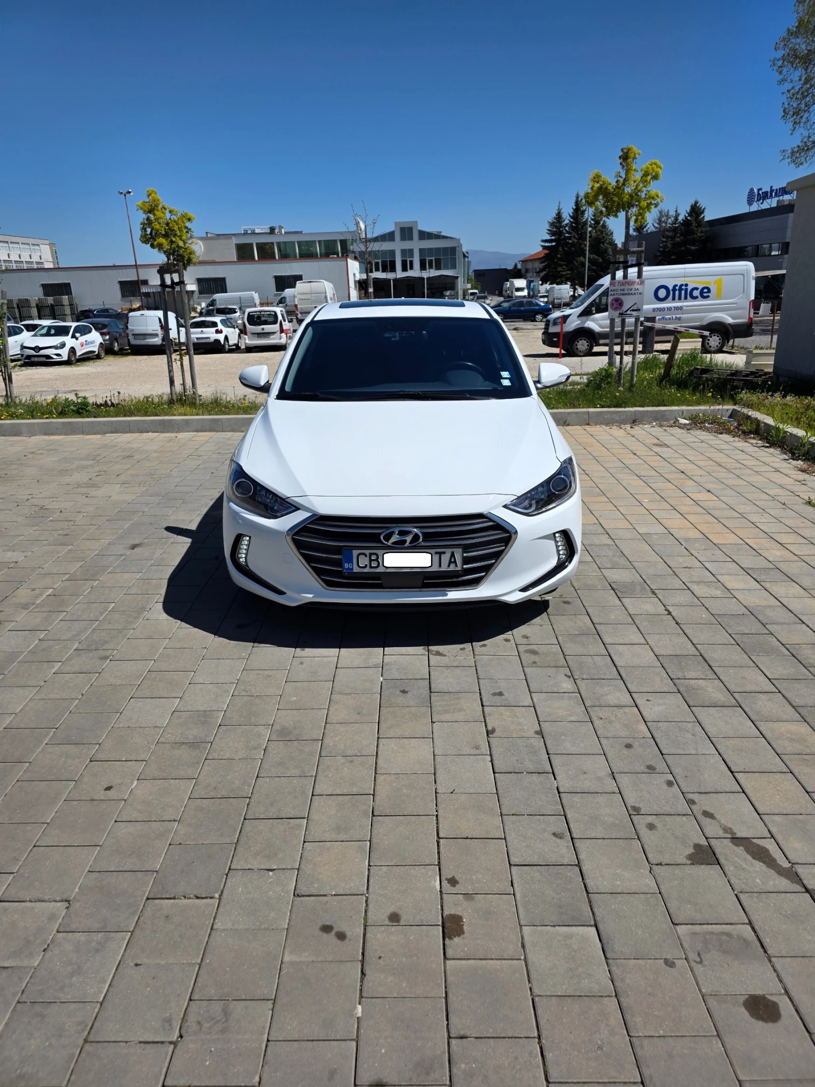 Hyundai Elantra | Mobile.bg � ����������� 1