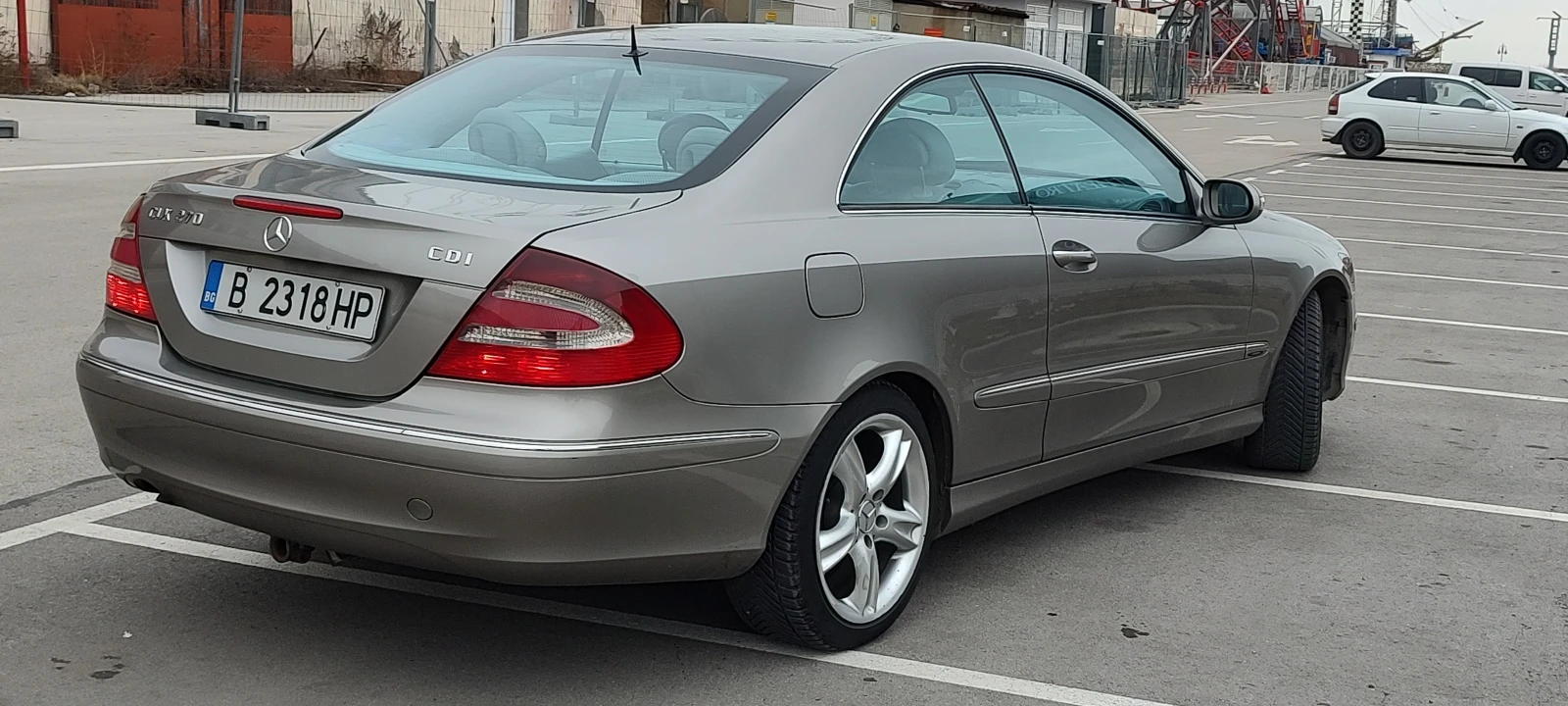 Mercedes-Benz CLK, снимка 4 - Автомобили и джипове - 54398438